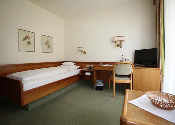 Hotel Roswitha 3*